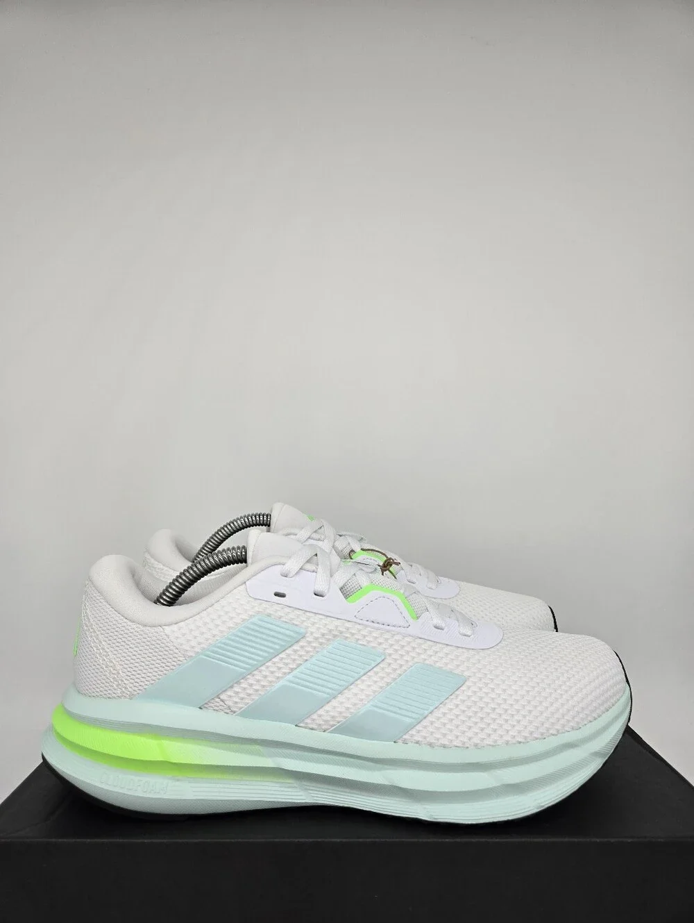 adidas Women's Galaxy 7 JQ2610 Cloud White Halo Mint Lime Running Shoes Size 9.5